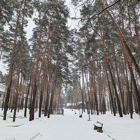 Отель Заміський комплекс Пуща Лісна Moschun Экстерьер фото